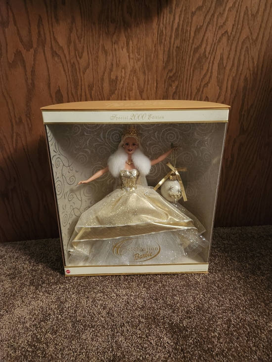 Barbie Other - NIB Vintage Barbie Doll Gold & White Special 2000 Celebration Doll With Ornament